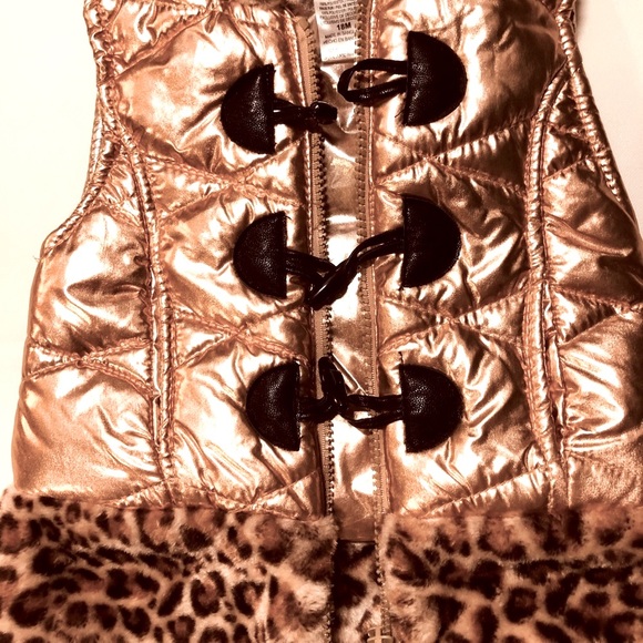 JACKET VEST LEOPARD TRIM HOODIE ZIP FRONT SUPER SOFT ROSE GOLD MATERIAL 18mo NEW - Picture 4 of 5